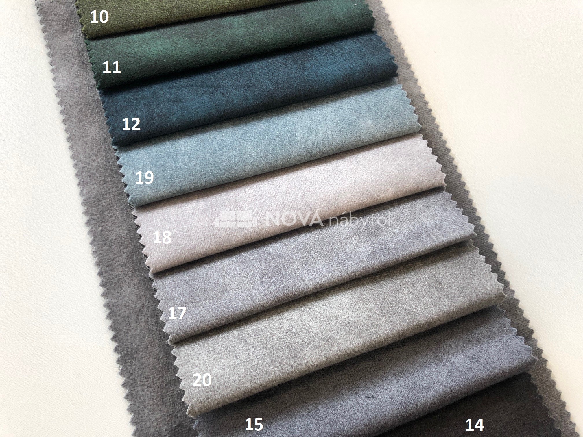 Country (4) potahova latka NOVA nabytok